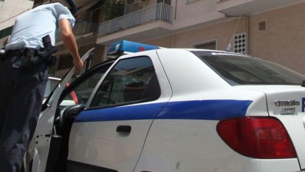 Αποτέλεσμα εικόνας για Βόλος: Έκλεψε 10.000 ευρώ από φιλικό σπίτι, το μετάνιωσε και μετά τα επέστρεψε!